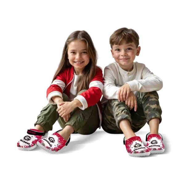 personalized georgia bulldogs splash art crocs fashion forward