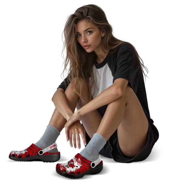 personalized tampa bay buccaneers zigzag paint burst crocs premium grade
