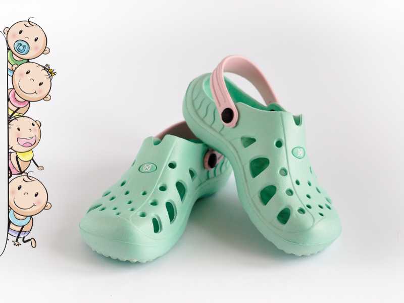 Because theyre easy to wear for toddlers, many parents often choose Crocs