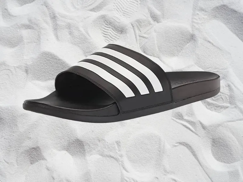 Street style but suitable for shower with Adidas Adilette Comfort Slides