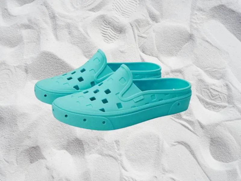 Vans MTE Mule TRK Sandal will protect your complete feet 