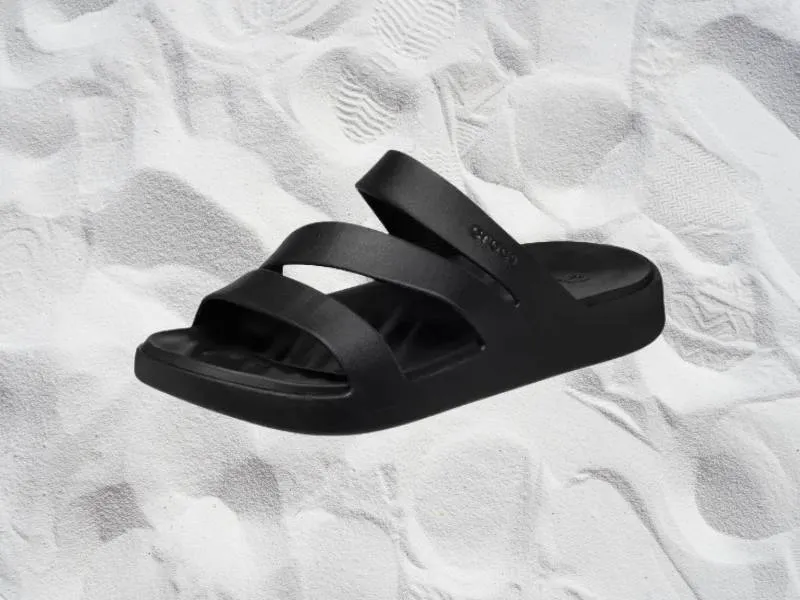 Crocs Getaway Strappy Sandals look like basic sandals, but ideal for shower