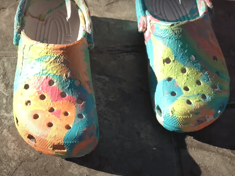 Ensure your crocs dry completely.