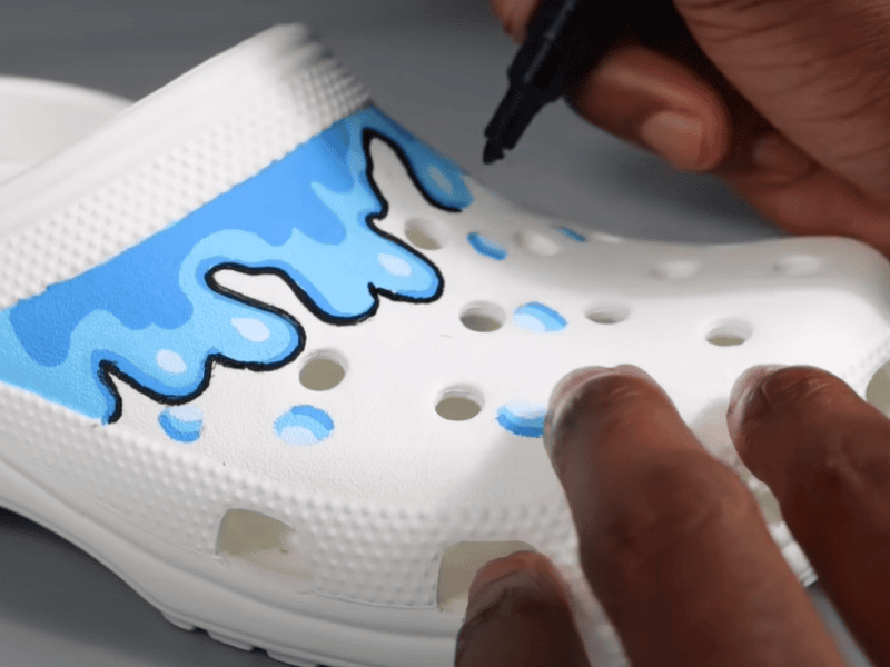 Think of it like coloring in a coloring book but on your crocs, so take your time and enjoy the process. 