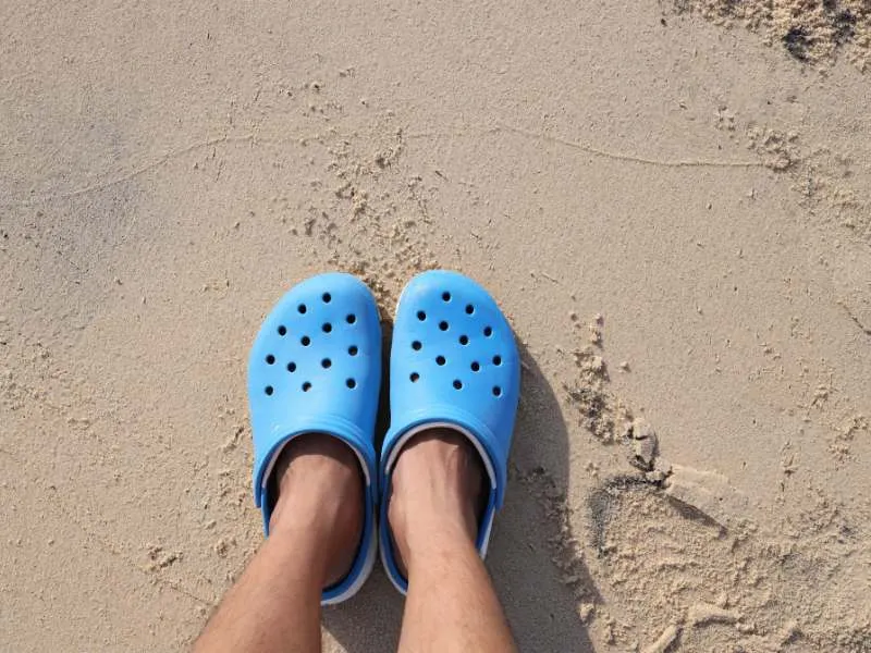 Your feet can air and wick away moisture thanks to spaced perforations