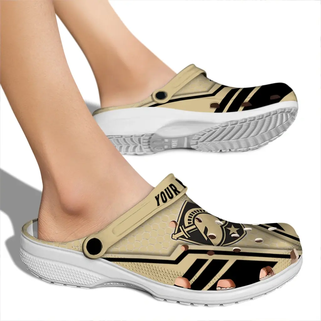 army-black-knights-clog-custom-hexagon-shield-gold-fashion-forward-1-1.webp