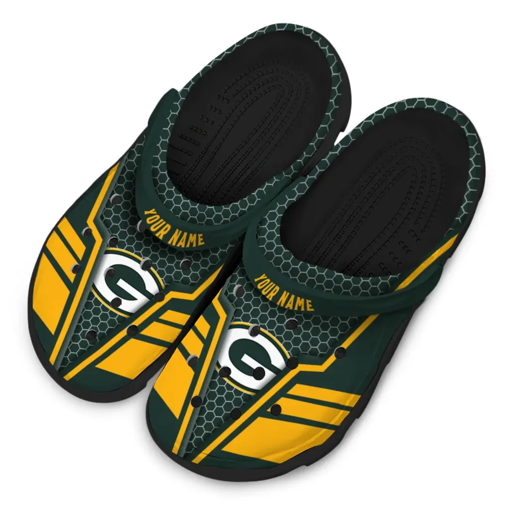 green-bay-packers-clog-customized-hexagon-shield-green-latest-model-1-1.webp