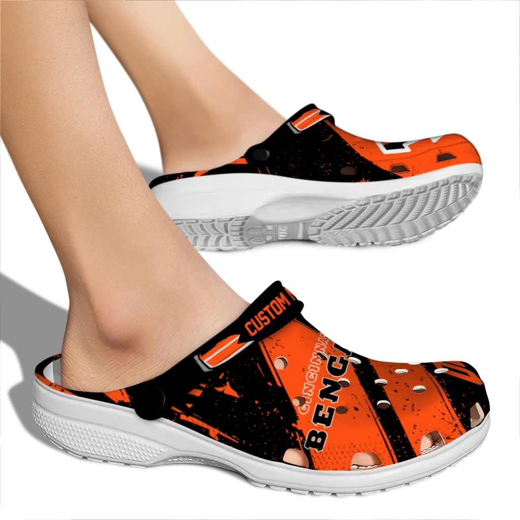 Cincinnati Bengals Clogs - Personalized Circuit Geometry Orange Black 2