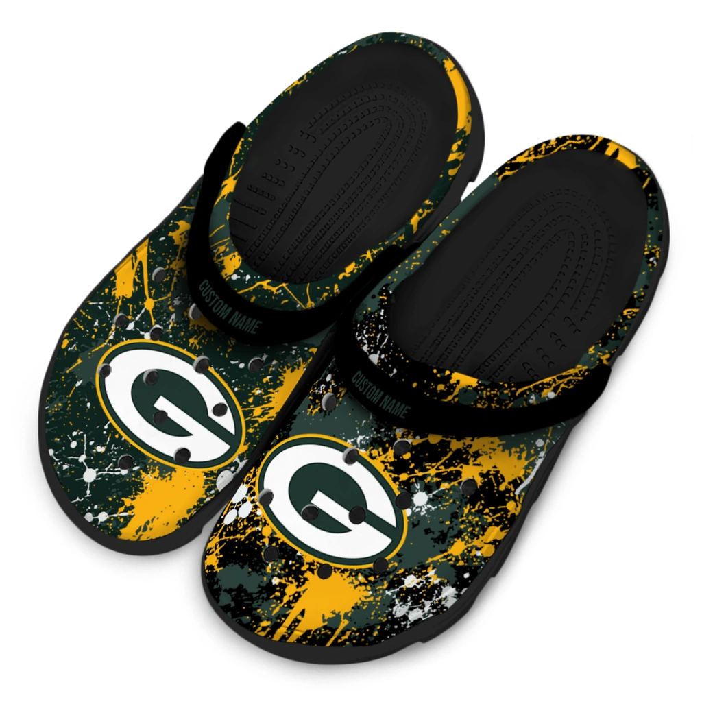 green-bay-packers-clog-personalized-splatter-splash-green-black-latest-model.webp
