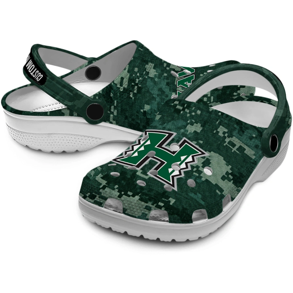 hawaii-rainbow-warriors-clog-personalized-digital-camo-green-high-quality.webp
