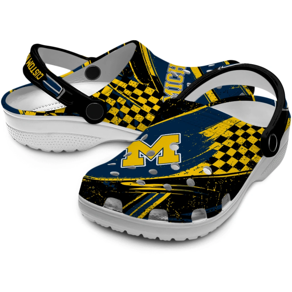 michigan-wolverines-clog-customized-checkered-streaks-blue-black-high-quality.webp