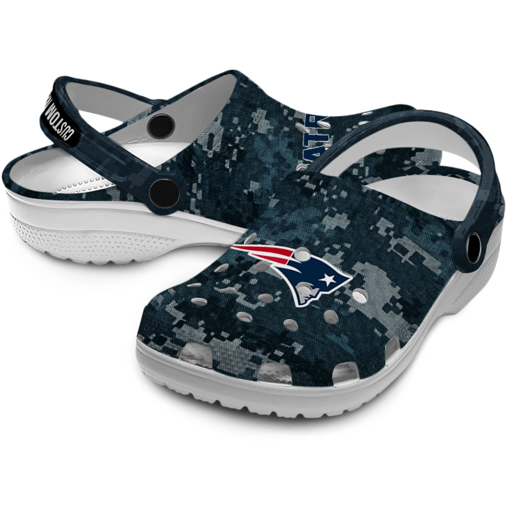 new-england-patriots-clog-personalized-digital-camo-blue-high-quality.webp