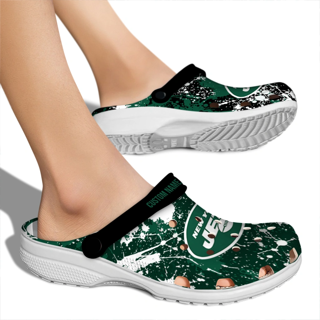 new-york-jets-clog-custom-splatter-splash-green-black-fashion-forward.webp