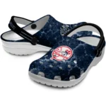 new-york-yankees-clog-custom-cracked-energy-navy-black-best-selling.webp