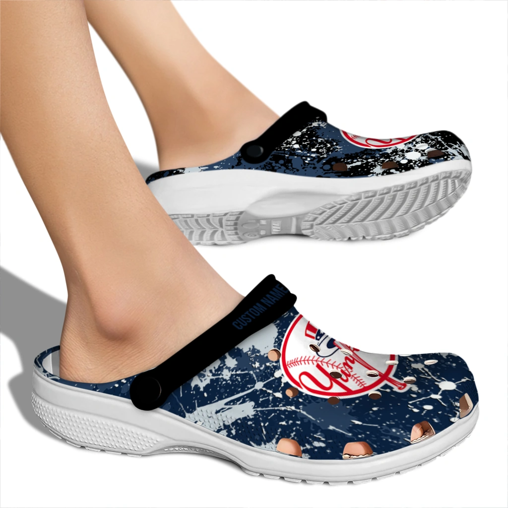 new-york-yankees-clog-custom-splatter-splash-navy-black-fashion-forward.webp