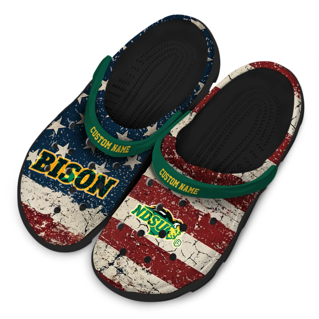 north-dakota-state-bison-clog-customized-distressed-stripes-green-red-blue-latest-model.webp