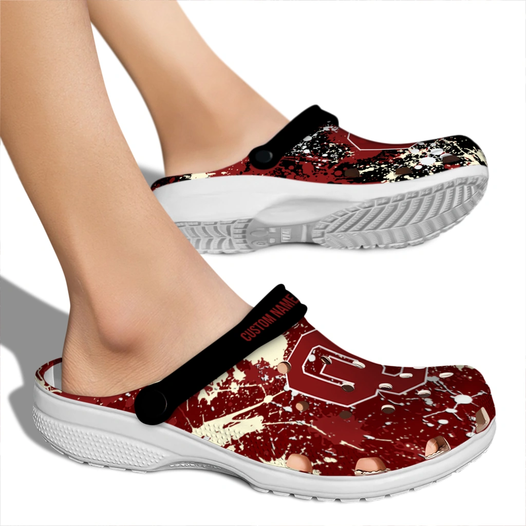 oklahoma-sooners-clog-personalized-splatter-splash-crimson-black-fashion-forward.webp
