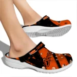 Oregon State Beavers Clogs – Personalized Checkered Streaks Orange Black 1