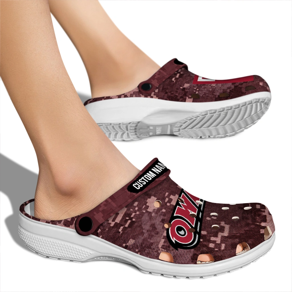 temple-owls-clog-personalized-digital-camo-red-fashion-forward.webp