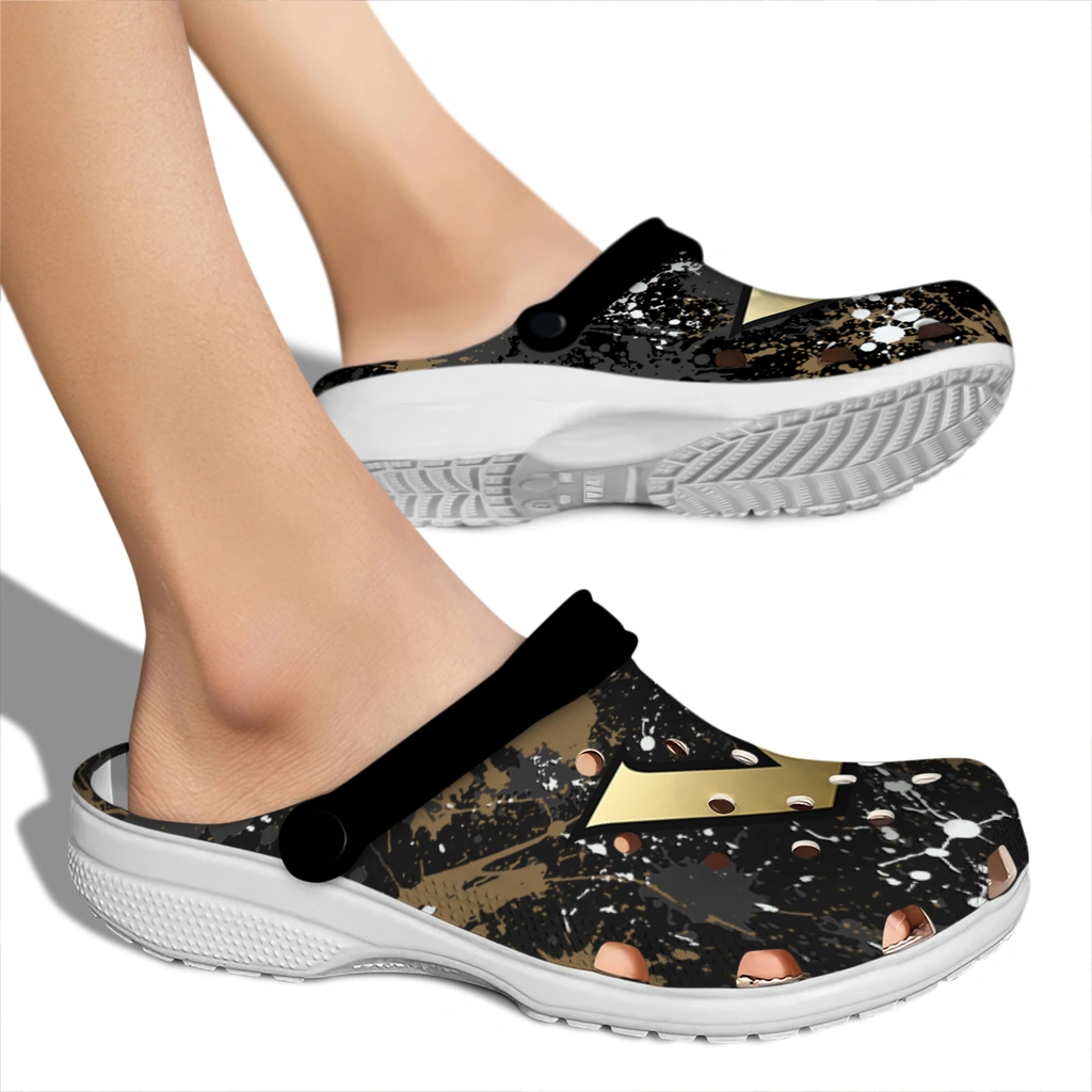 vanderbilt-commodores-clog-personalized-splatter-splash-black-fashion-forward.webp